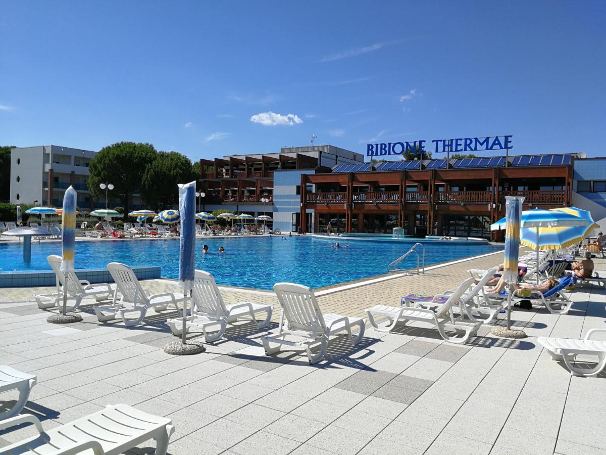 Condominio Moschettieri Monolocale Бибионе Экстерьер фото